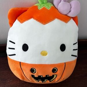 Halloween Hello Kitty Squishmallow